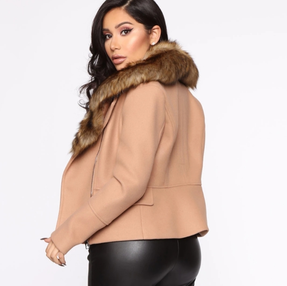 NWT Fashion Nova Women's Jacket/Coat size Large - Picture 4 of 9